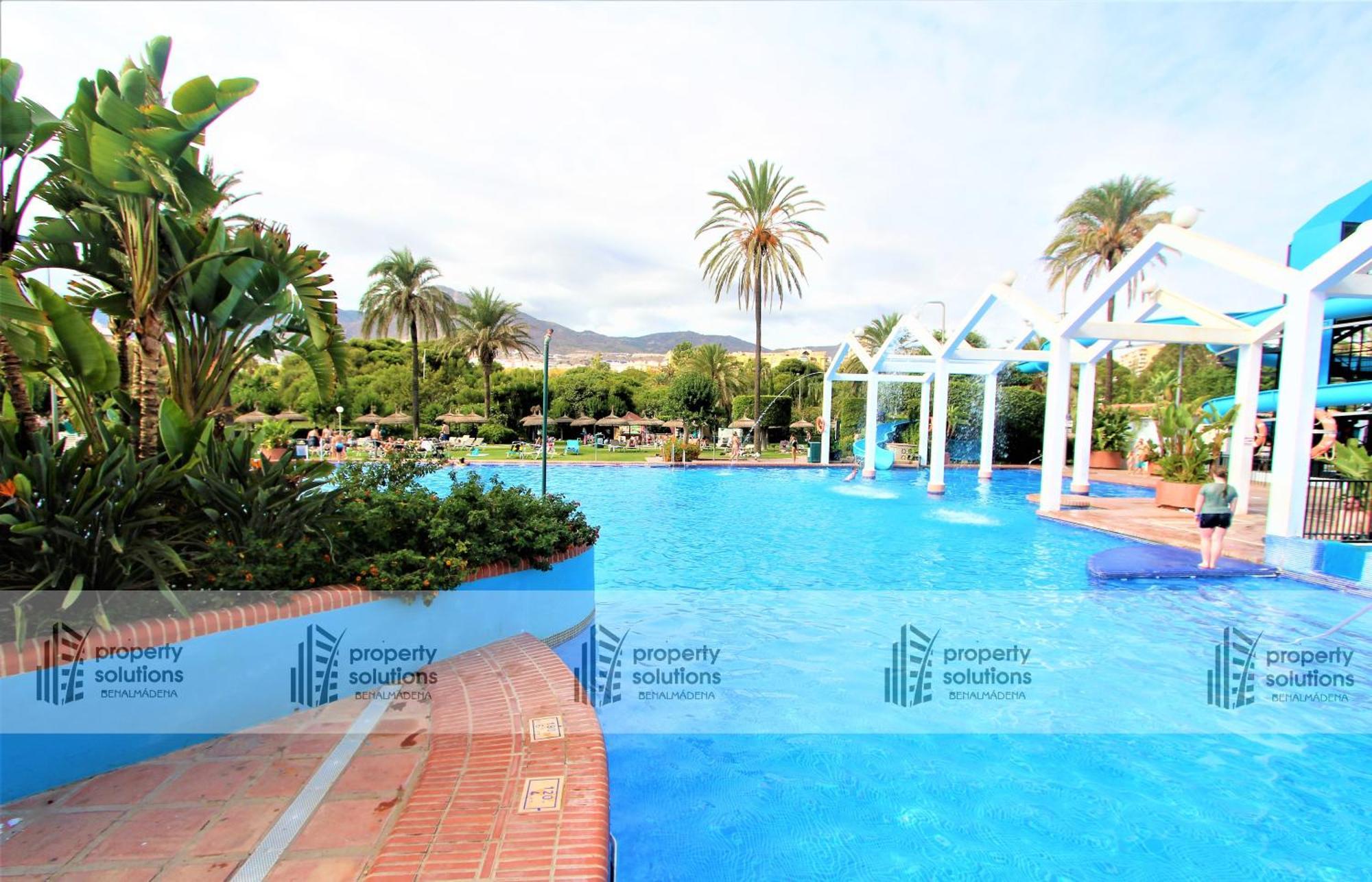 Benalbeach 1010 - Vista Al Mar - Piscina Todo El Ano - Primera Linea De Playa Benalmádena Zewnętrze zdjęcie